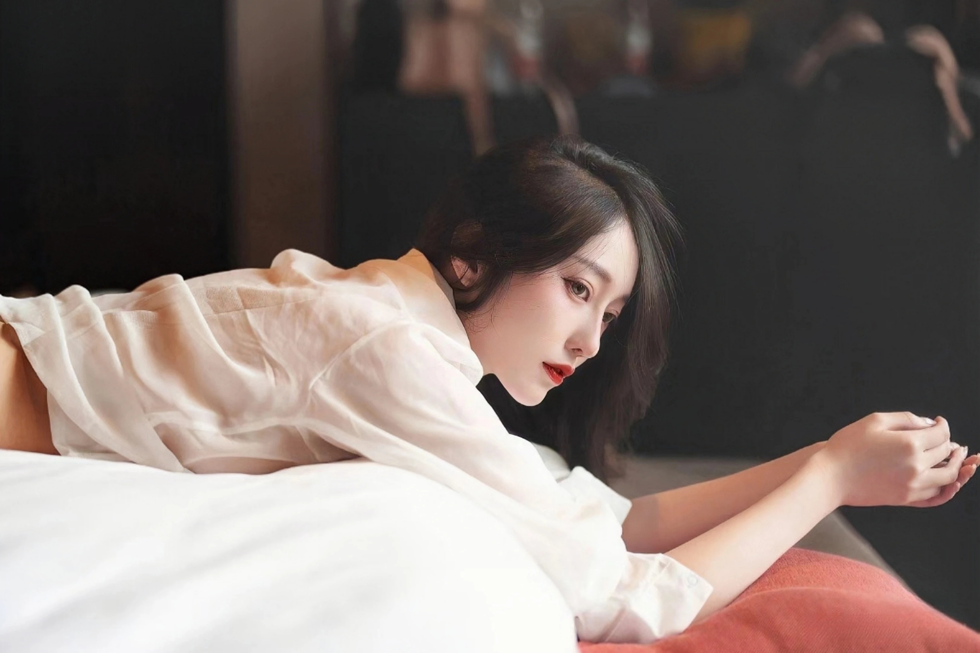 国家移民管理局：上半年免签入境外国人1364万人次